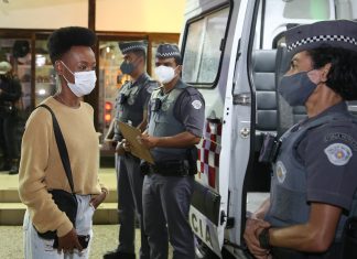 Documentário apresenta filosofia japonesa Koban de polícia comunitária