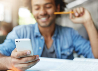 Usuários de telefonia móvel são os mais satisfeitos no país