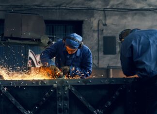 Guerra na Ucrânia impacta siderurgia e mineração no Brasil
