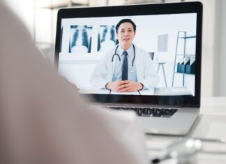 Teleconsultas aumentam e SUS anuncia UBSs digitais