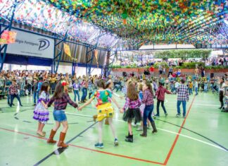 Festa Junina de escola em São Paulo homenageia Semana de Arte Moderna de 1922