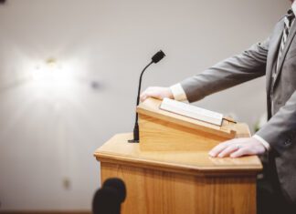 Senadores se manifestam contra decisão do STJ sobre planos