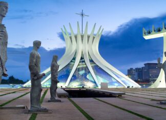 Accrom inaugura escritório em Brasília para atender clientes do Centro-Oeste