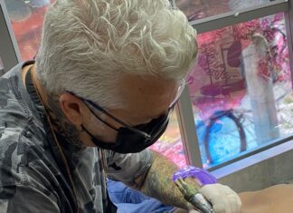 Indústria global de tatuagem cresceu 23,2% em 2021