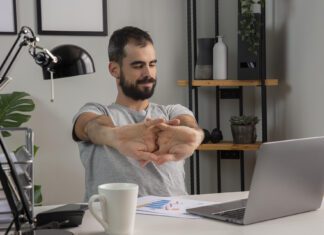 É preciso mais movimento do que ergonomia para ter uma coluna lombar saudável