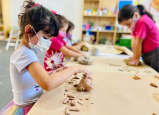 Evento educativo promove discussões sobre cultura maker e preservação do oceano