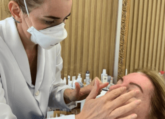 Pesquisa aponta que a menopausa leva a alterações cutâneas