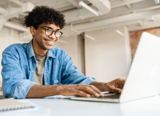 Serviços digitais facilitam a gestão financeira para PJs