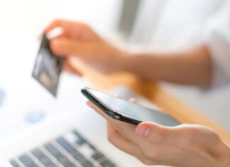 Tecnologia de maquininhas de cartões chega ao mercado de celulares