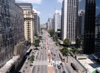Dia Mundial da Limpeza concentra empresas na Avenida Paulista