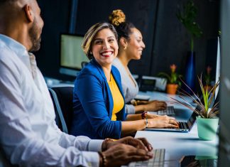 Novos modelos de trabalho promovem produtividade e bem-estar corporativo